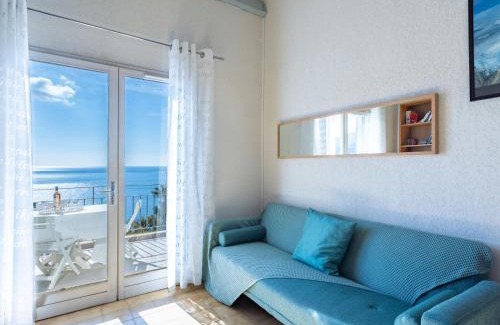 Rayol-Canadel-sur-Mer Apartment | Apartment Le Paradou-4 by Interhome