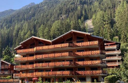 Champex-Lac Apartment | Apartment Les Mayens 3-2 by Interhome