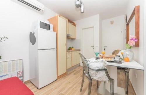 Istok Apartment | Apartment Marie