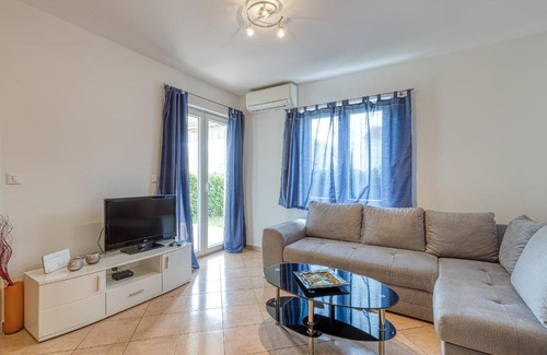 Karigador Apartment | Apartment Mirjana in Karigador