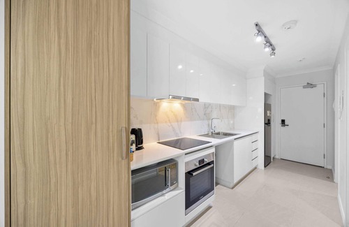 Rockingham Apartment | Apartment Near Naval Base & Hospital