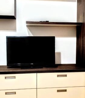 Mukinje Apartment | Apartment Near the Lakes
