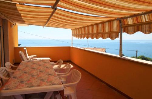 Moneglia Apartment | Apartment Orizzonte by Interhome
