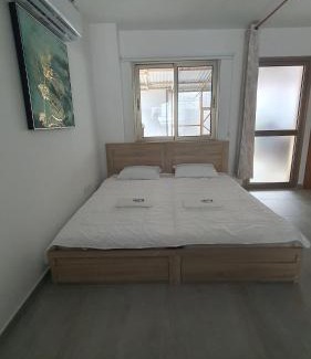 Universal Apartment | Apartment Pearl Park Residence