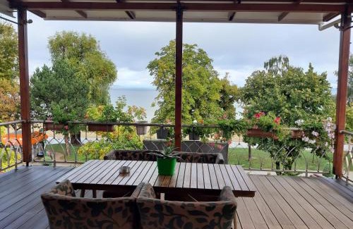 Pogradec Apartment | Apartment Plaisir