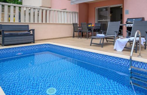 Vrpolje Apartment | Apartment Relax 001 with pool