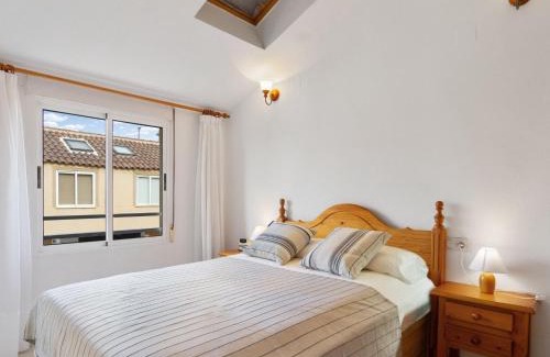 El Moncayo Apartment | Apartment Residencial El Pinar by Interhome