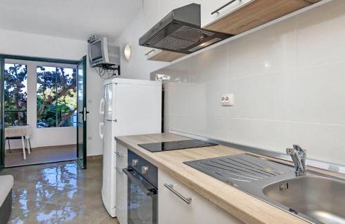Pokrivenik Apartment | Apartment Rubin-2 by Interhome