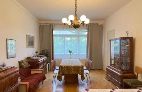 Michle Apartment | Apartment Sedlčanská - You Will Save Money Here - equipped with antique furniture