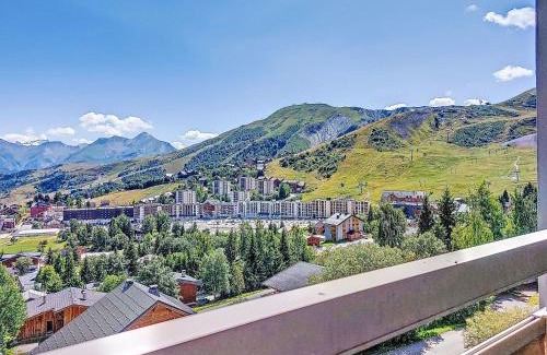 La Toussuire Apartment | Apartment Simiane-2 by Interhome