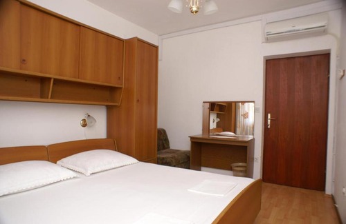 Simuni Apartment | Apartment Simuni 236d