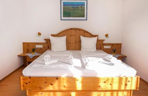 Pettneu am Arlberg Apartment | Apartment Stark-2 by Interhome