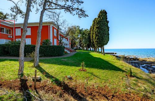 Basanija House | Apartment VALDEPIAN 3BR with Balcony with Sea View
