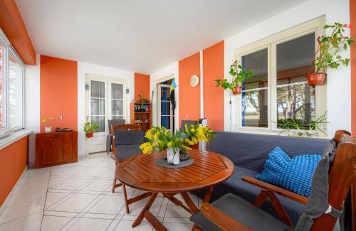 Basanija House | Apartment VALDEPIAN 3BR with Balcony with Sea View