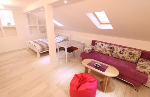 Sumece Apartment | Apartment Vremeplov