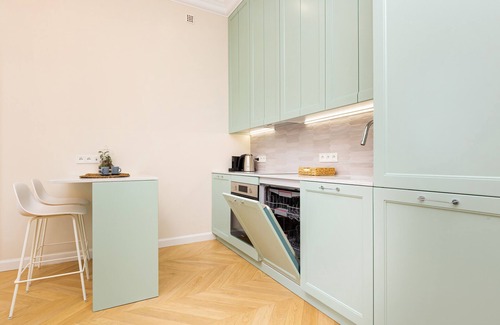 Praga Apartment | Apartment Warsaw Targowa by Renters