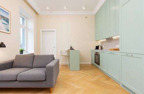 Praga Apartment | Apartment Warsaw Targowa by Renters