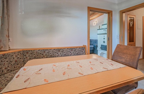 Stuhlfelden Apartment | Apartment with balcony and endless activities