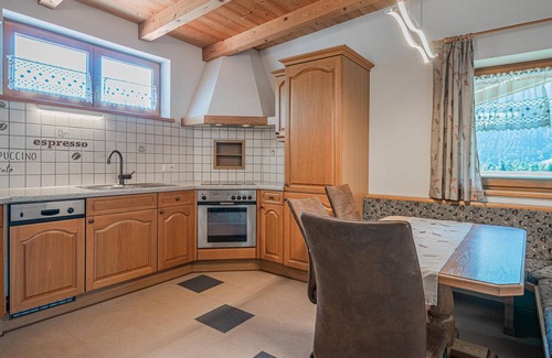 Stuhlfelden Apartment | Apartment with balcony and endless activities