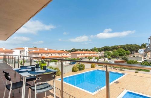 L'Escala Apartment | Apartment with comunity pool near the beach-HUTG-000230