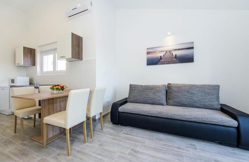 Sveti Petar Apartment | Apartment with direct sand beach access
