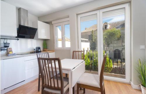 San Julian Apartment | Apartment with views -Santa Isabel Square- 2Bd1Bth