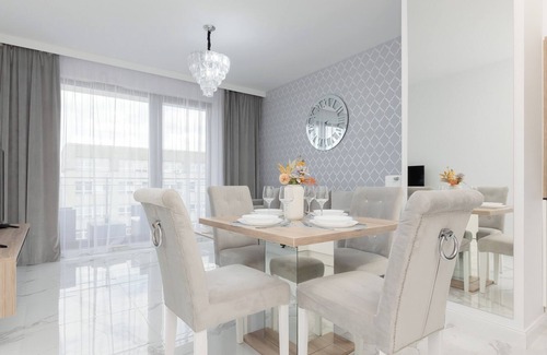 Wola Apartment | Apartment Wola Goleszowska by Renters