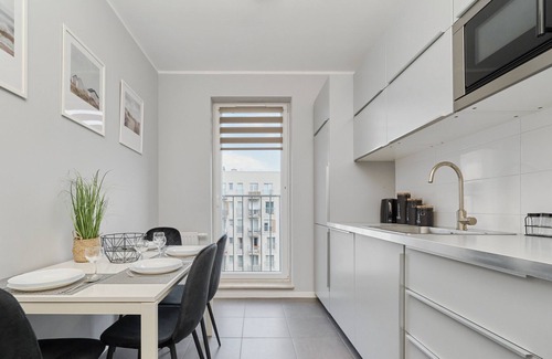 Psie Pole Apartment | Apartment Zakladowa by Renters