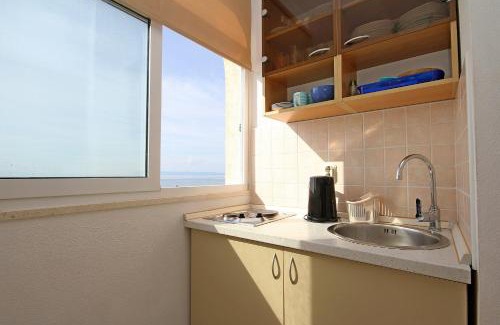 Drasnice Apartment | Apartments Adrion