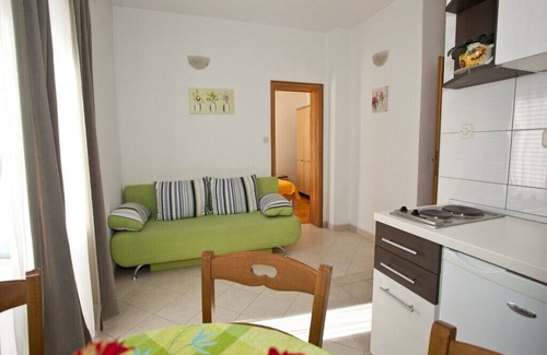 Promajna Apartment | Apartments and rooms Meri, (8551), Baška Voda, hr