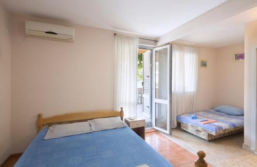 Dubovica Apartment | Apartments Antic