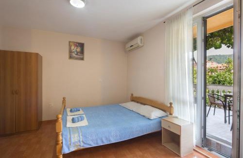 Dubovica Apartment | Apartments Antic
