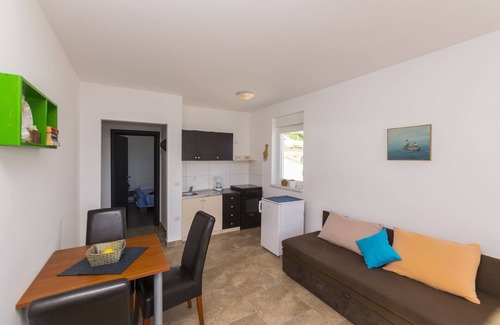Vlasici Apartment | Apartments Beachfront Ante (28991-A2) - Vlasici - island Pag