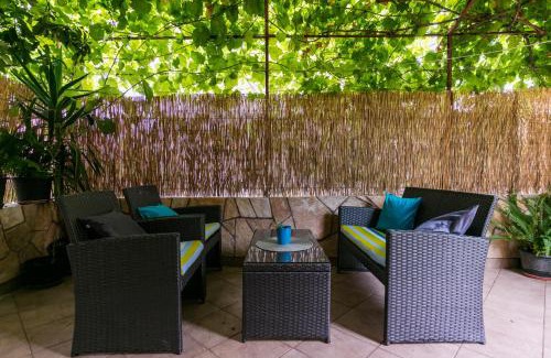 Komiza Apartment | Apartments Bepo