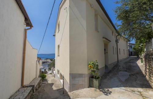 Selce Apartment | Apartments by the sea Selce, Crikvenica - 5367