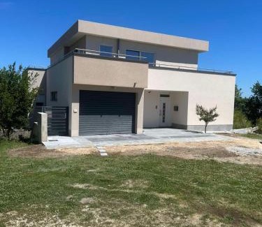 Gjerana Apartment | Apartments David