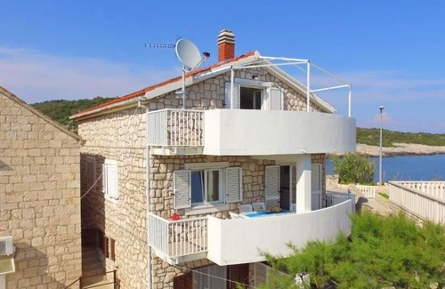 Rukavac Apartment | Apartments Davor, (15447), Rukavac, hr