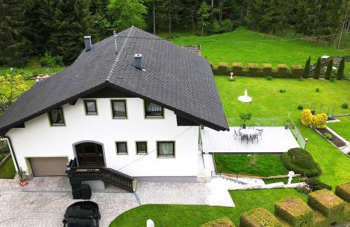Gummern Apartment | Apartments Fiore am Naturschwimmbad!