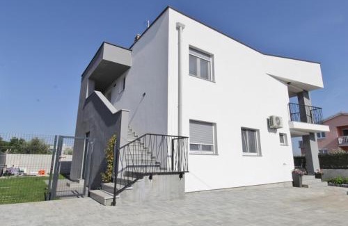 Zambratija House | Apartments La Mar Zambratija