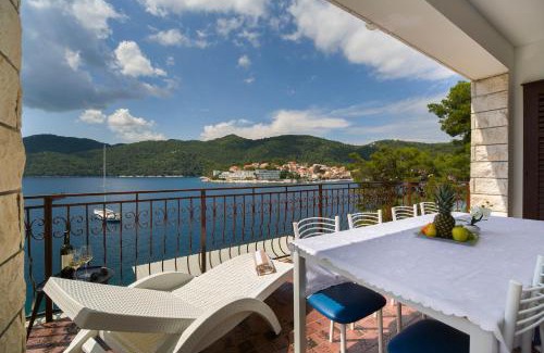 Brna Apartment | Apartments Marija