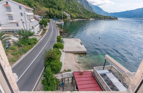 Ljuta Apartment | Apartments Mir i dobro