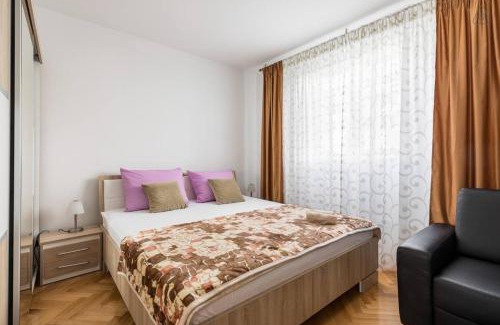Split Apartment | Apartments Nena