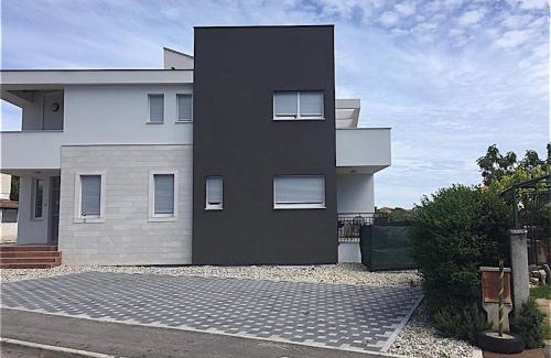 Valdebek Apartment | Apartments Peti