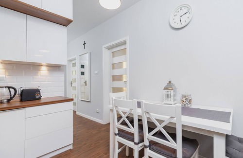 Krakow Apartment | Apartments Rydlowka Krakow by Renters