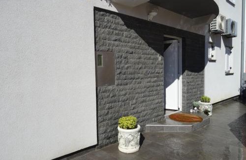 Zaton Apartment | Apartments Topic