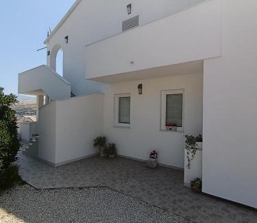 Pag Apartment | Apartments Višnja