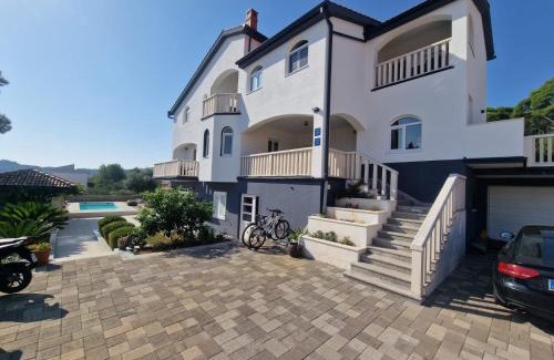 Kraj Apartment | Apartments Villa Lora