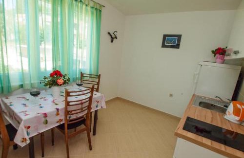 Zivogosce Apartment | Apartments with parking space Zivogosce - Porat, Makarska - 16289