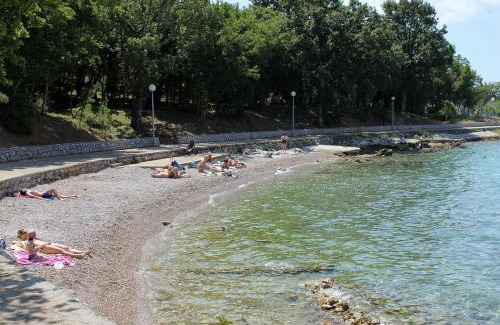 Njivice Apartment | Apartments with parking space Njivice, Krk - 5320