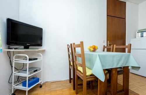 Njivice Apartment | Apartments with parking space Njivice, Krk - 20547